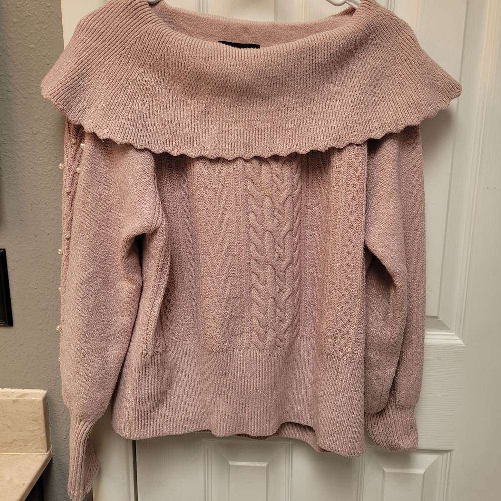 Design History Women's Sz L Lavender With Pearl Sleeves Sweater